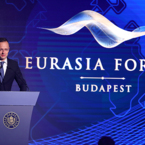 MNB Eurázsia Fórum 10.30. 1rész_200.JPG